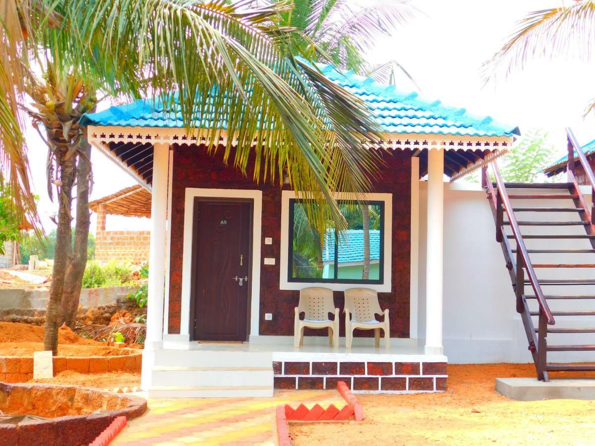 Coconut Tree Resort Gokarna Гокарна Екстер'єр фото